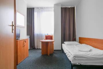 Фото номера Одноместный номер Хостелы Gdański Dom Turystyczny Hostel г. Гданьск 4