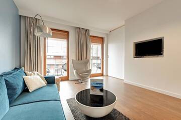 Фото номера Classic Apartment with Balcony (4 Adults) Апартаменты Dom &amp; House - Apartamenty Nadmorski Dwór г. Гданьск 3