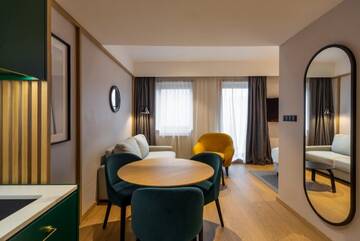 Фото номера Полулюкс Отель Radisson Hotel &amp; Suites, Gdansk г. Гданьск 2