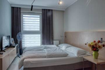 Фото номера Бюджетный двухместный номер с 1 кроватью Апарт-отели Marina Club Residence г. Гданьск 2