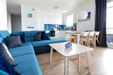 Фото номера Апартаменты Делюкс с 2 спальнями, вид на море Апартаменты Baltic Apartments Seaside Towers г. Гданьск 5