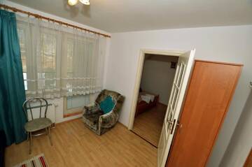Фото номера Семейный номер с видом на сад Хостелы Hostel Madeira г. Гданьск 7
