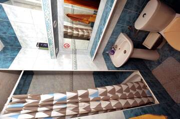 Фото номера Номер с 2 кроватями размера «queen-size» Хостелы Hostel Madeira г. Гданьск 2