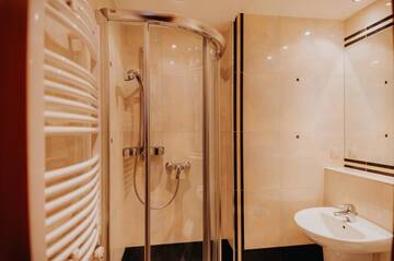 Фото номера Апартаменты с 2 спальнями Апартаменты Elite Apartments by the Seaside Jelitkowski Dwór г. Гданьск 71