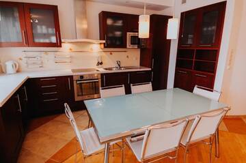 Фото номера Апартаменты с 2 спальнями Апартаменты Elite Apartments by the Seaside Jelitkowski Dwór г. Гданьск 99