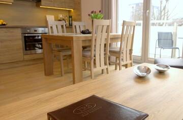 Фото номера Люкс (для 4 взрослых) Апартаменты IRS ROYAL APARTMENTS Apartamenty IRS Rezydencja Marina г. Гданьск 15