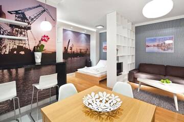 Фото номера Апартаменты-студио с балконом Апартаменты Apartamenty Szeroka - Old Town Holidays Home г. Гданьск 4
