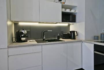 Фото номера Номер-студио с балконом Апартаменты IRS ROYAL APARTMENTS Apartamenty IRS Cztery Oceany г. Гданьск 19