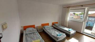 Фото номера Трехместный номер с балконом Проживание в семье Nad Morzem г. Гданьск 2