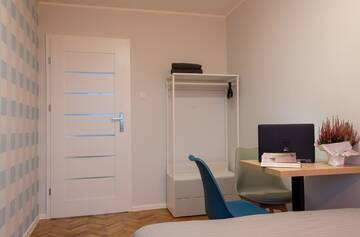Фото номера Двухместный номер с 1 кроватью Проживание в семье INITIUM rooms - Obrońców Wybrzeża 4D г. Гданьск 3