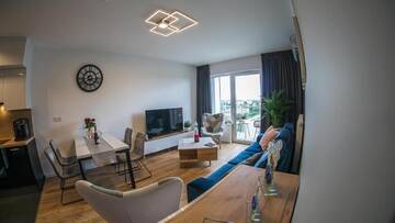 Фото номера Апартаменты с видом на море Апарт-отели Apartamenty Baltica Towers Modern White&amp;Black г. Гданьск 5