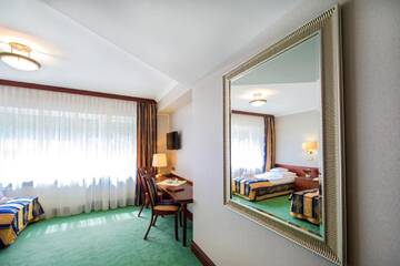 Фото номера Двухместный номер «Премиум» с 2 отдельными кроватями Отель Hotel Villa Eva г. Гданьск 3